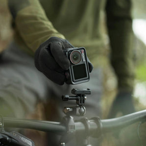 DJI Osmo Action 5 Pro Adventure Combo